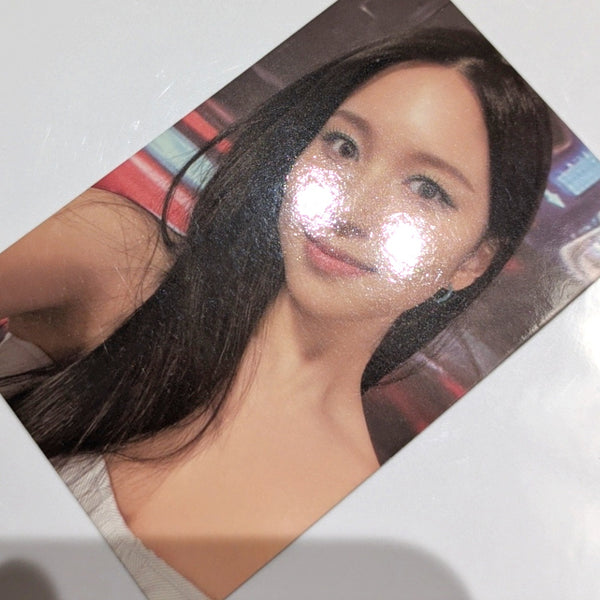 Photocard 'Ready to be' (Mina - A)