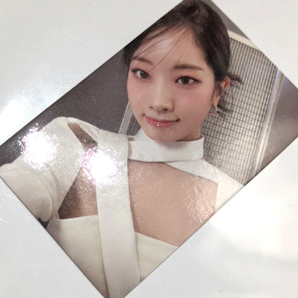 Photocard 'Ready to be' (Dahyun - A)