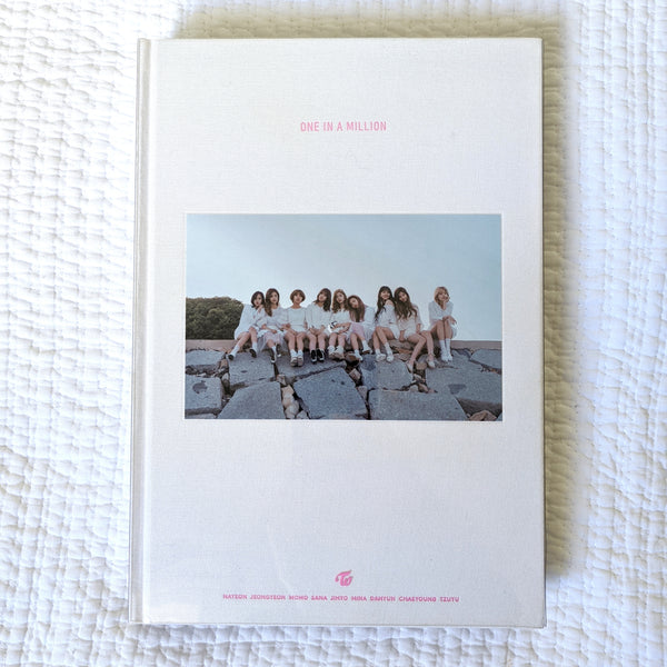 TWICE - 1ST PHOTOBOOK ONE IN A MILLION