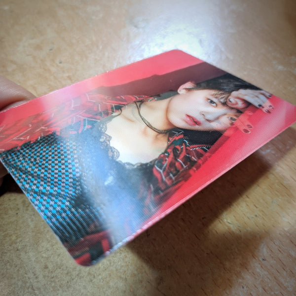 LENTICULAR PAGE TWO JEONGYEON